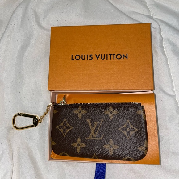 Louis Vuitton l Key Pouch Monogram l NEW l  Authentic Key Chain Wallet With Box - Picture 1 of 4